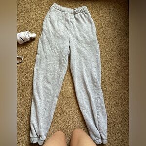 American Eagle. Gray sweatpants. Fitted ends. XXS.